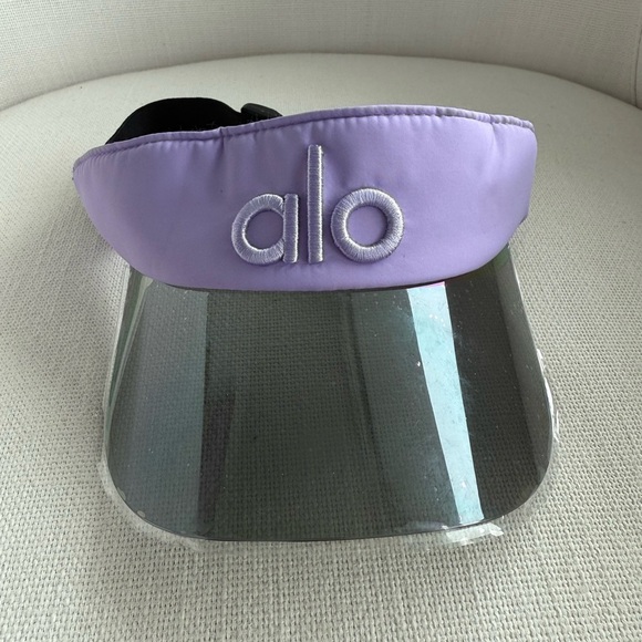 Alo Yoga Airlift Solar Visor Violet Skies One Size - Picture 1 of 4